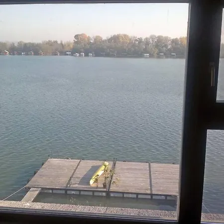 Green River House Belgrade